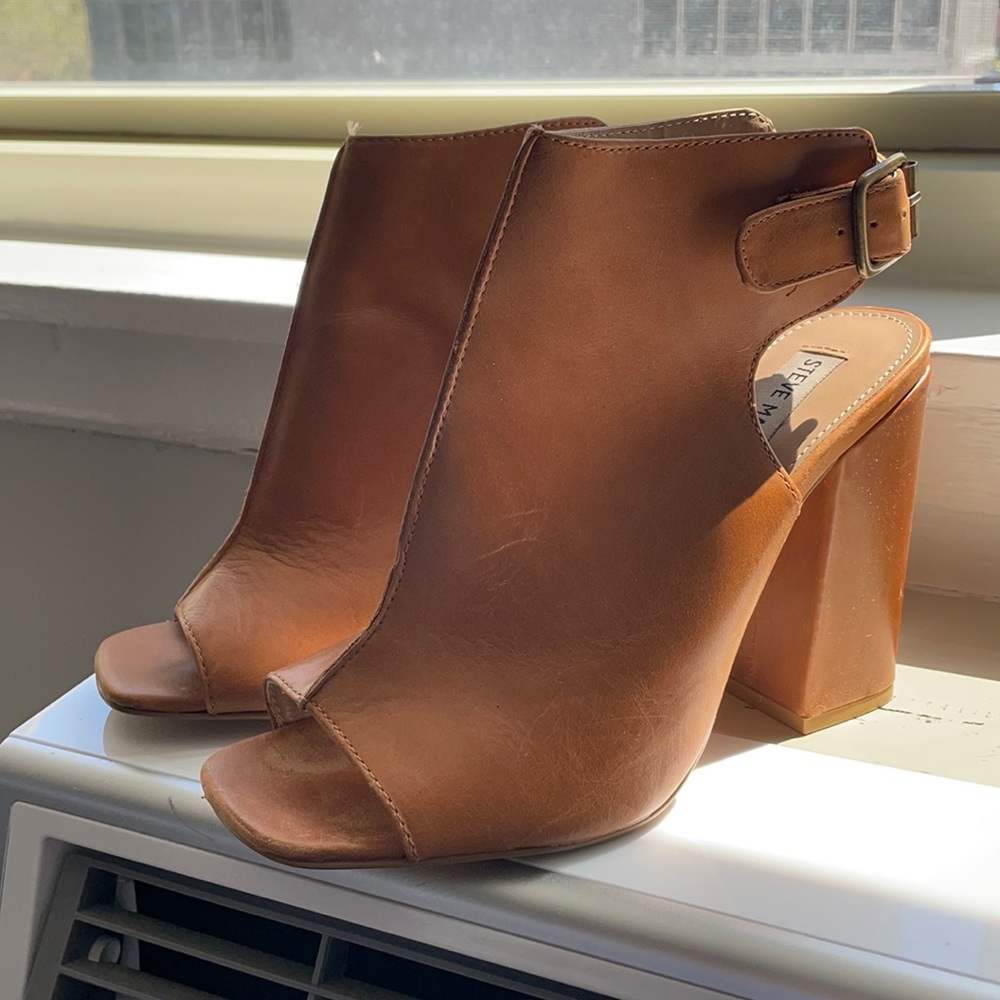 Tan Steve Madden Heels